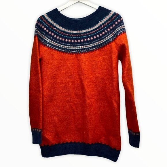 Gap Maternity Circular Fair Isle Holly Berry Sweater size Small NEW - Picture 2 of 5